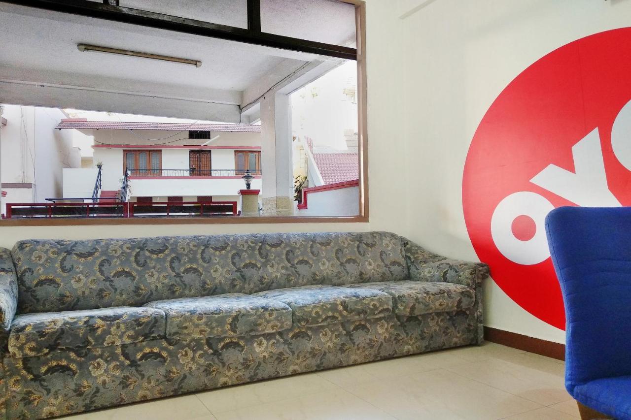 Super Oyo Capital O Premium Hotel Victoria Heights Near Sri Someshwara Swami Temple Bangalore Eksteriør billede